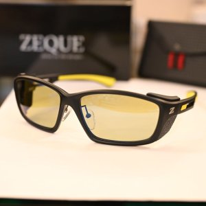 画像1: 【Zeque】HOVER F-1978 MATTE BLACK/ YELLOW (EASE GREEN/ BLUE MIRROR)