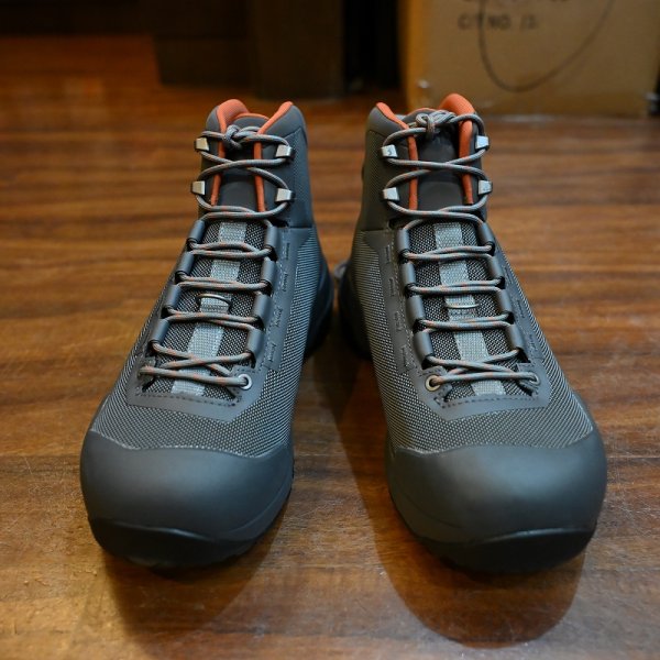 画像1: 【SIMMS】FLYWEIGHT BOOT - VIBRAM (1)